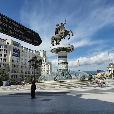 Main Square - Palace La Grande 150 M2 *